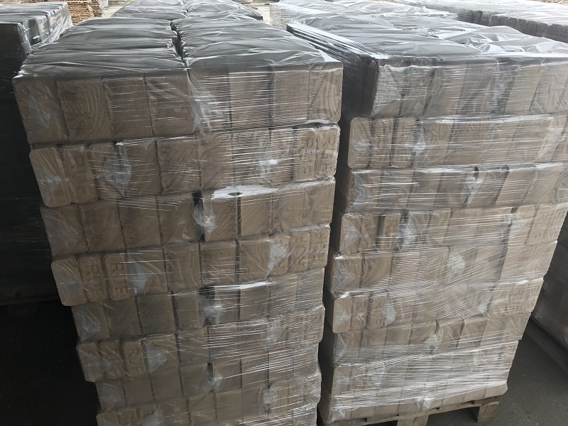 Поддон брикетов 